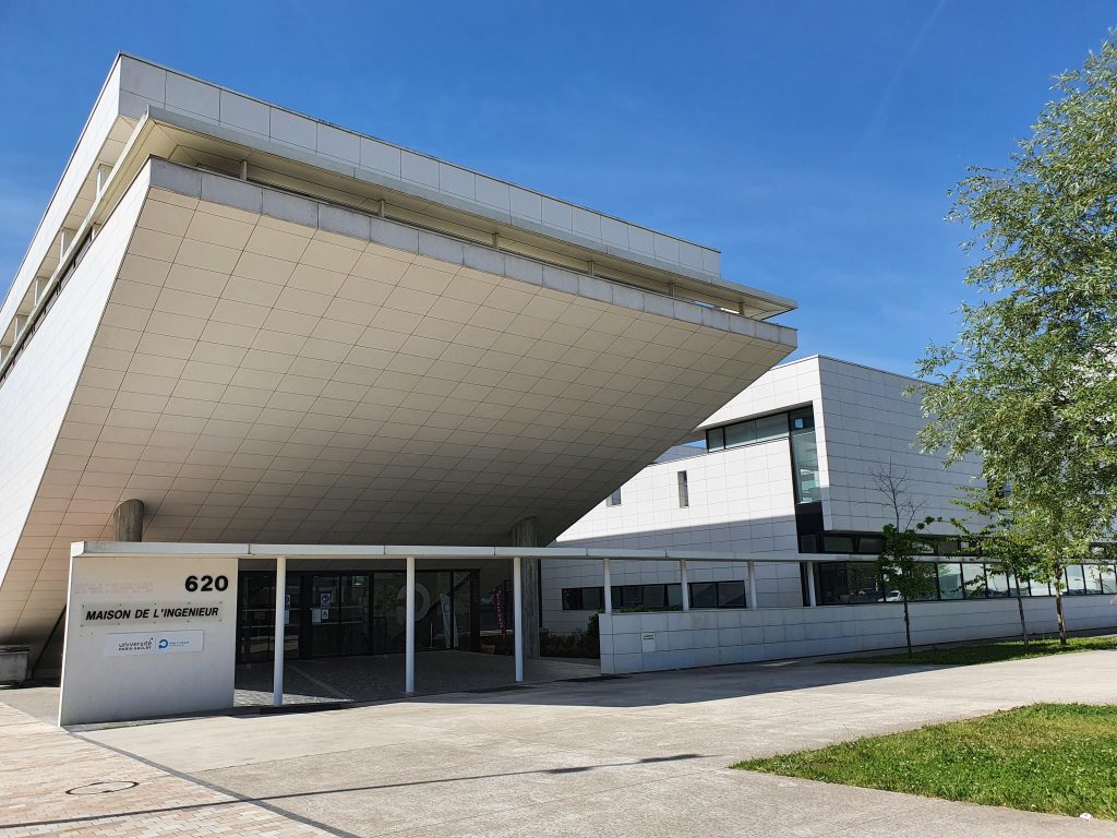 Bâtiment de l'école Polytech "Maison de l'ingénieur, bâtiment 620".